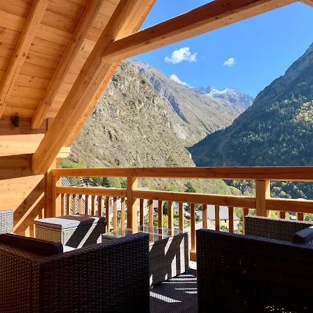 Holiday home Maison Cluaran *